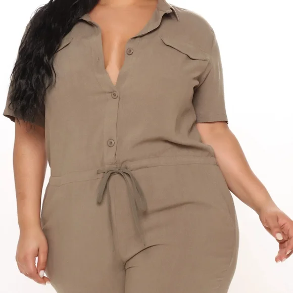 FASHION NOVA Women's Surviving Summer Jumpsuit Size 2X - Picture 3 of 8